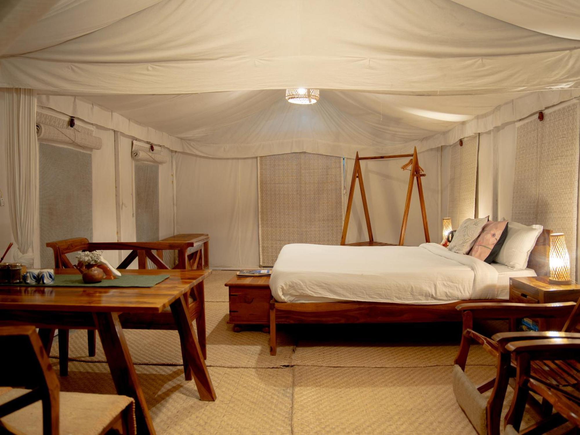 Отель Nayalap - Rural Himalayan Glamping Shitlakhet Экстерьер фото